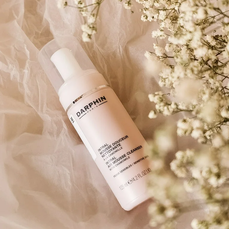 ダルファン イントラル エア ムース クレンザー（125ml / 4.2 oz）